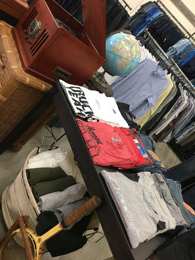 Thrift Store «Edgar & James – Goodwill Specialty Store & Donation Center», reviews and photos
