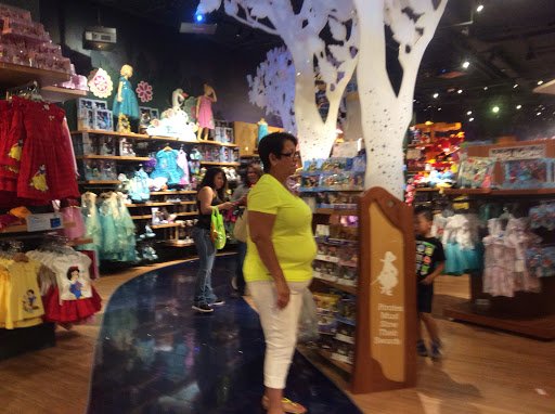 Toy Store «Disney Store», reviews and photos, 2200 S 10th St, McAllen, TX 78503, USA