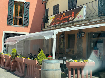 Pizzeria la Piazza Piazza Regina Margherita, 9, 15060 Rocchetta Ligure AL, Italia