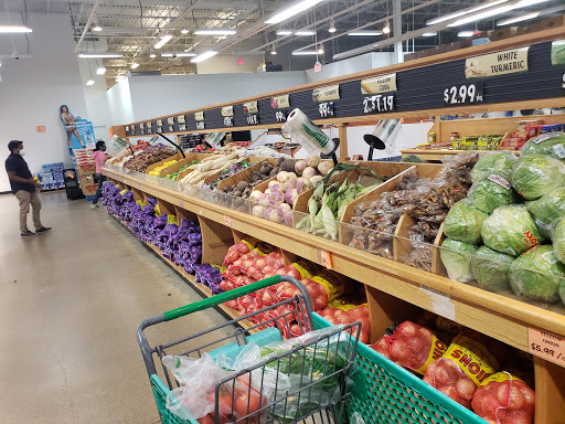 Grocery Store «Patel Brothers», reviews and photos, 1190 S Washington St, North Attleborough, MA 02760, USA