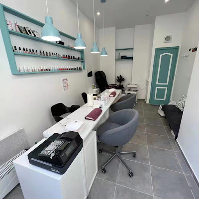 Shine Nail salon de beauté à Meaux