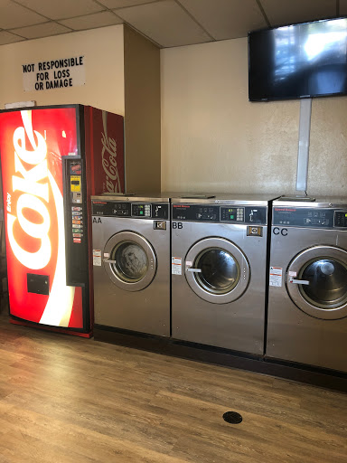 Laundry Service «Thornton Plaza Cleaners and Laundromat», reviews and photos, 9303 Thornton Rd e, Stockton, CA 95209, USA