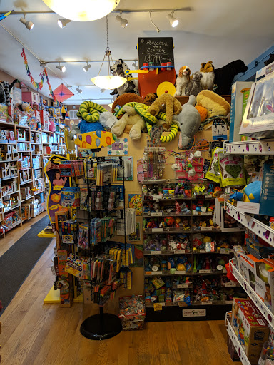 Toy Store «Building Blocks Toy Store», reviews and photos, 2130 W Division St, Chicago, IL 60622, USA