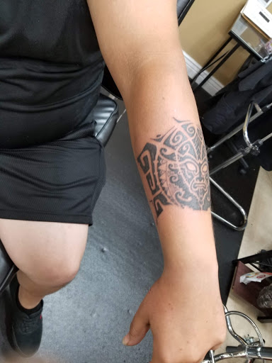 Tattoo Shop «Goodfellas Tattoo», reviews and photos, 5600 8th St W, Lehigh Acres, FL 33971, USA