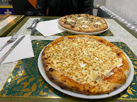 Photos du propriétaire du Restaurant Charmes Pizza - n°1