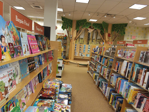 Book Store «Barnes & Noble», reviews and photos, 2245 Richmond Ave, Staten Island, NY 10314, USA