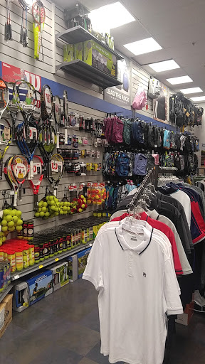 Sporting Goods Store «Big 5 Sporting Goods», reviews and photos, 1011 S Main St, Manteca, CA 95337, USA