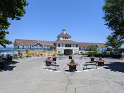 Lakeside Beach'in fotoğrafı çok temiz temizlik seviyesi ile