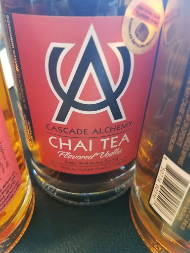 Liquor Store «Santiam Liquor Store», reviews and photos, 2530 Pacific Blvd SE, Albany, OR 97322, USA