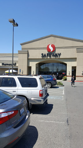 Grocery Store «Safeway», reviews and photos, 1725 Pacific Ave, Woodland, WA 98674, USA