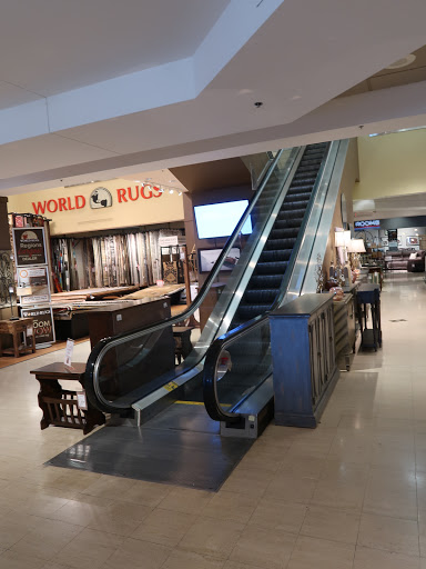 Furniture Store «HOM Furniture», reviews and photos, 415 4th St, Sioux City, IA 51101, USA