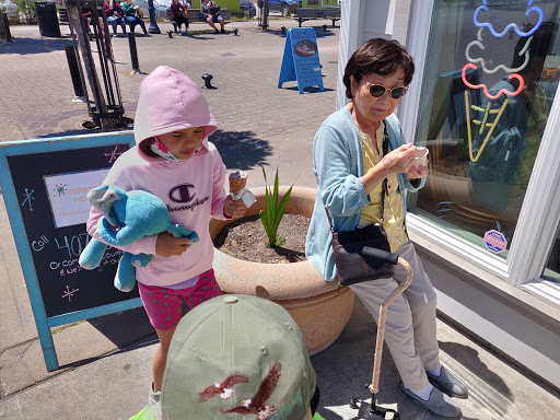 Ice Cream Shop «Living the Dream Ice Cream», reviews and photos, 1 F St, Eureka, CA 95501, USA