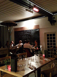 Atmosphère du Restaurant français L'Atelier Corse à Mennecy - n°13