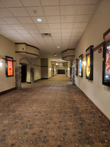 Movie Theater «AMC Classic Dubuque 14», reviews and photos, 2835 NW Arterial, Dubuque, IA 52002, USA