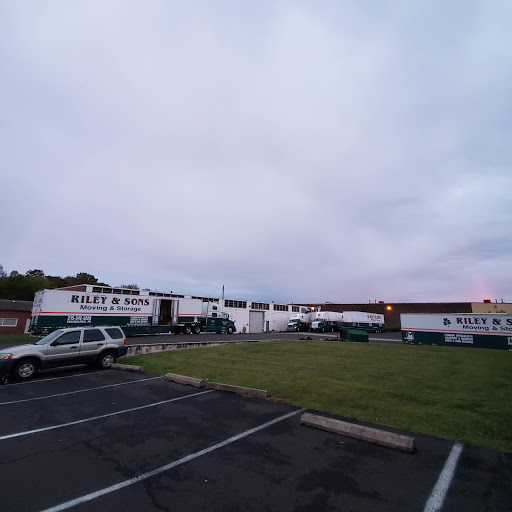 Storage Facility «Riley and Sons Moving», reviews and photos, 9800 Ashton Rd, Philadelphia, PA 19114, USA