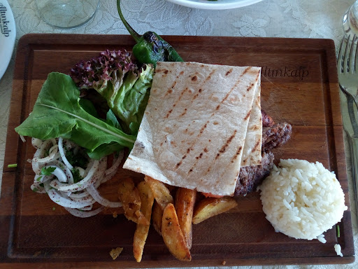 Altınkalp Restoran Ve Düğün Salonu