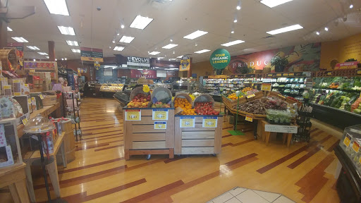 Health Food Store «GreenAcres Market - The Village at Briarcliff», reviews and photos, 4175 N Mulberry Dr, Kansas City, MO 64116, USA
