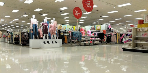 Department Store «Target», reviews and photos, 3201 NW Randall Way, Silverdale, WA 98383, USA