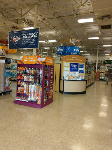 Pet Supply Store «PetSmart», reviews and photos, 11945 Central Ave, Chino, CA 91710, USA