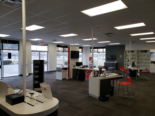 Cell Phone Store «Verizon Authorized Retailer, TCC», reviews and photos, 2020 E Markland Ave, Kokomo, IN 46901, USA
