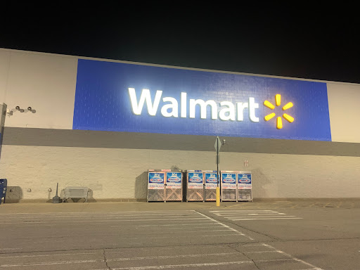 Department Store «Walmart Supercenter», reviews and photos, 415 Industrial Ave, Grinnell, IA 50112, USA