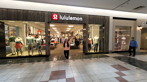 Sportswear Store «lululemon», reviews and photos, 2223 N Westshore Blvd #264, Tampa, FL 33607, USA