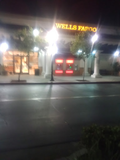 Bank «Wells Fargo Bank», reviews and photos