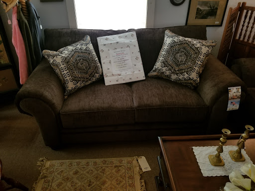 Unfinished Furniture Store «Chestertown Antique & Furniture», reviews and photos, 6612 Church Hill Rd, Chestertown, MD 21620, USA