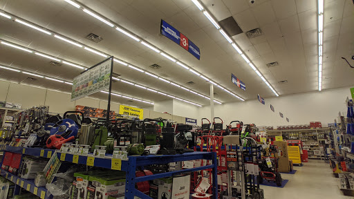 Hardware Store «Harbor Freight Tools», reviews and photos, 6808 W Greenfield Ave, West Allis, WI 53214, USA