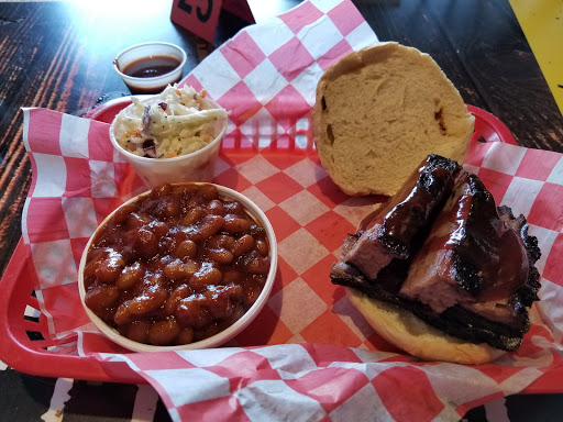 Shopping Mall «Warrenton Village Center», reviews and photos, 251 Lee Hwy, Warrenton, VA 20186, USA