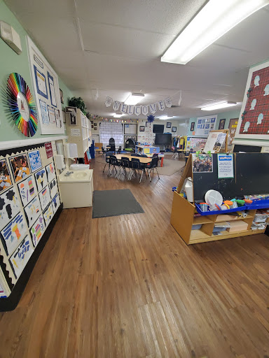 Day Care Center «Campbell Rd KinderCare», reviews and photos, 511 W Campbell Rd, Richardson, TX 75080, USA