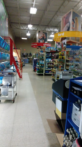 Pet Supply Store «PetSmart», reviews and photos, 5200 W Main St, Kalamazoo, MI 49009, USA