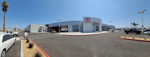 Toyota Dealer «Inland Empire Used Car Supercenter», reviews and photos, 650 Auto Center Dr W, San Bernardino, CA 92408, USA