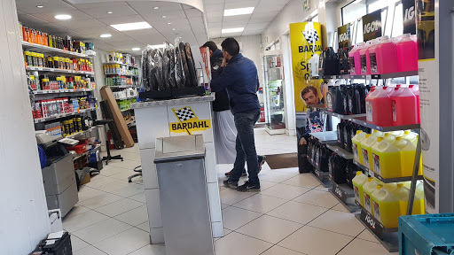 Photo 1 - DESTOCK PIECES AUTO