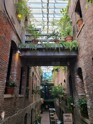 Boutique «Souq Limited Boutique», reviews and photos, 1018 Howard St, Omaha, NE 68102, USA