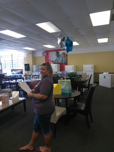 Furniture Rental Service «Rent-A-Center», reviews and photos, 1104 N Ashley St, Valdosta, GA 31601, USA