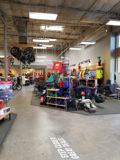 Camping Store «REI», reviews and photos, 710 S Rampart Blvd, Las Vegas, NV 89145, USA