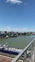 Photo n°34 de Gina Bordeaux à Bordeaux ()