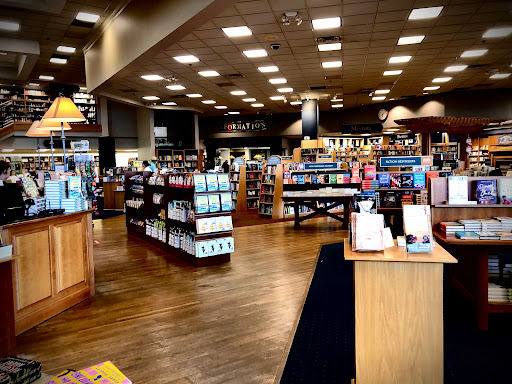 Book Store «Joseph-Beth Booksellers», reviews and photos, 2692 Madison Rd M, Cincinnati, OH 45208, USA