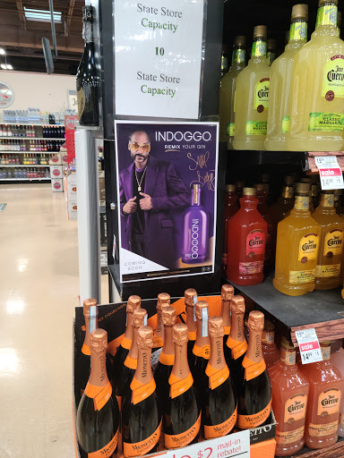 Supermarket «Giant Eagle Supermarket», reviews and photos, 3841 S Hamilton Rd, Groveport, OH 43125, USA