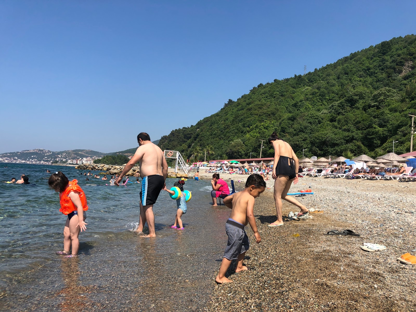 Foto af Deniz Yildizi beach med rummelige multi -bugter