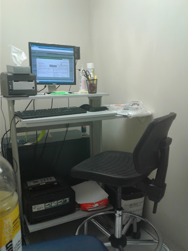 18250 Roscoe Blvd #120, Northridge, CA 91325, USA