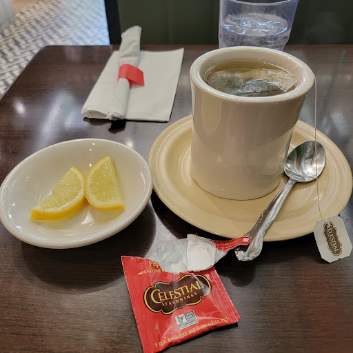 Diner «7th Ave Donuts and Diner», reviews and photos, 324 7th Ave, Brooklyn, NY 11215, USA