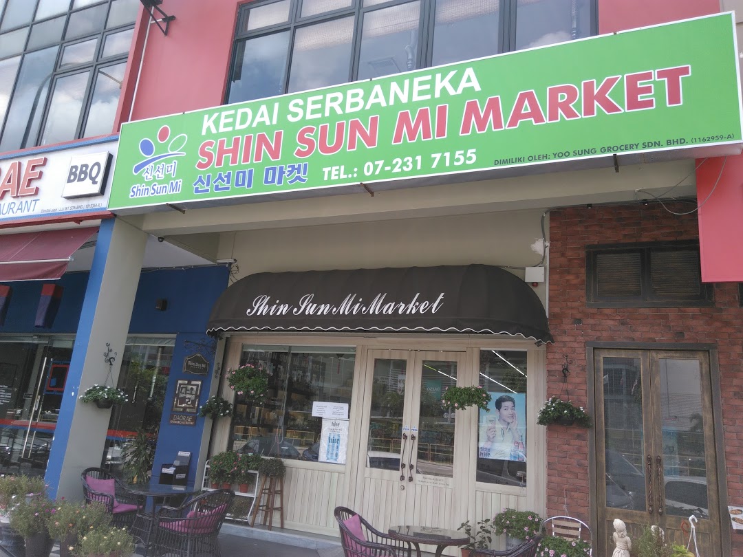 Korean family Market Johor Bahru Branch