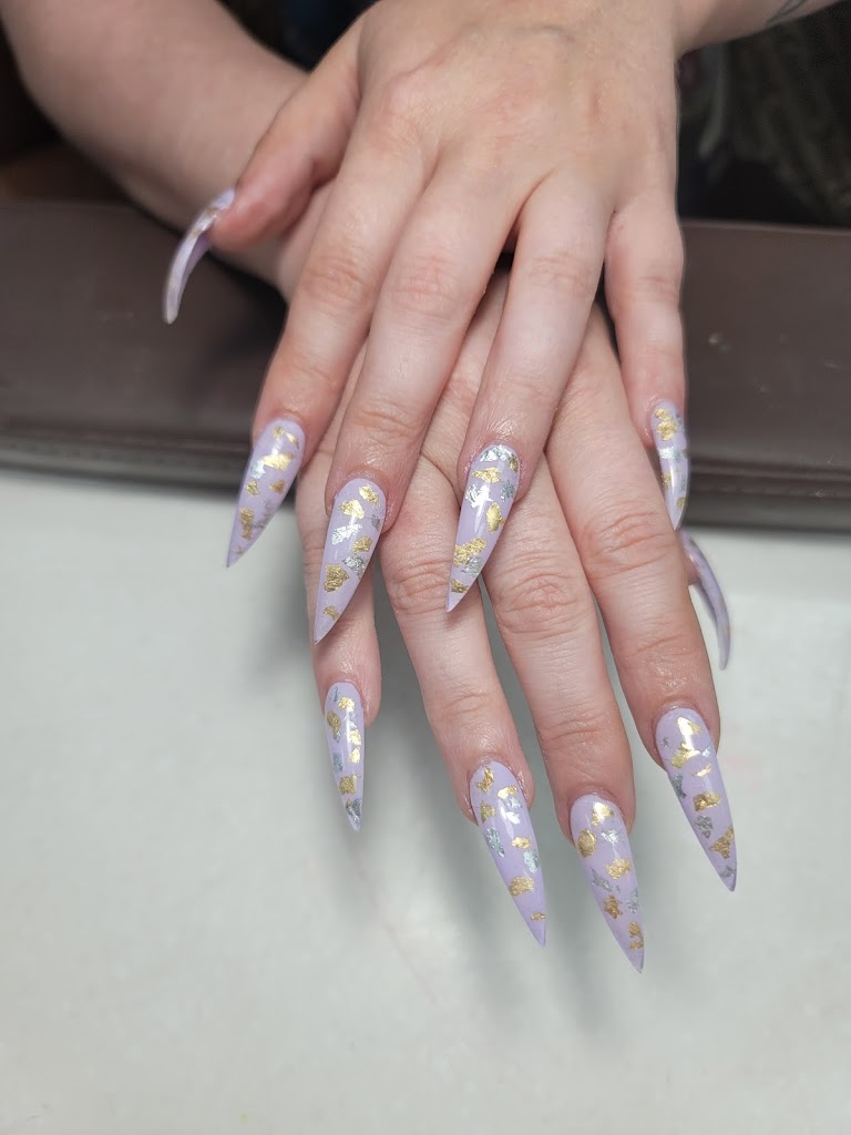 4 seasons nails &spa 49202
