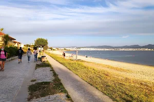 Paseo Marítimo de Rodeira image