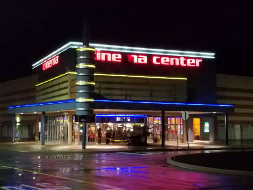 Movie Theater «AMC Selinsgrove 12», reviews and photos, 1 Susquehanna Valley Mall Dr, Selinsgrove, PA 17870, USA
