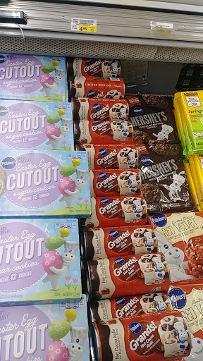 Grocery Store «Albertsons», reviews and photos, 1930 N Placentia Ave, Fullerton, CA 92831, USA