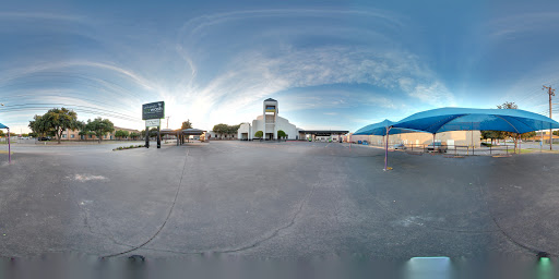 Car Wash «University Car Wash & Oil Service», reviews and photos, 3124 Collinsworth St, Fort Worth, TX 76107, USA