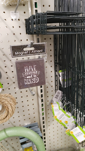 Dollar Store «Dollar Tree», reviews and photos, 646 Stewart Ave, Garden City, NY 11530, USA